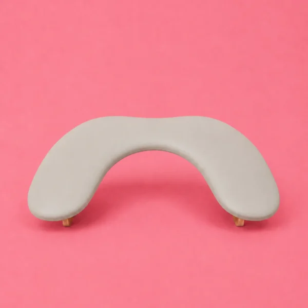 repose mains beige